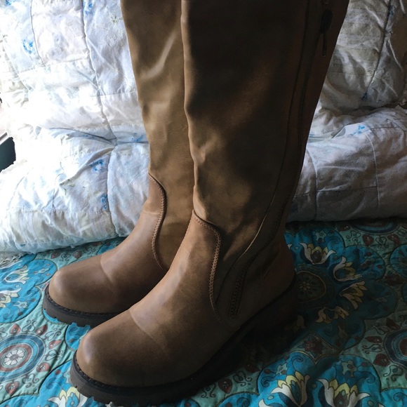 LA Donna Moda Casual Boots - Picture 2 of 10